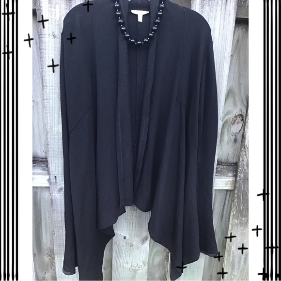 🎉HOST PICK🎉 Waterfall jacket - Picture 1 of 4